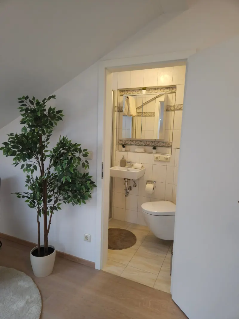 Ferienwohnung Zwieselblick: Badezimmer 2 – Ansicht 2